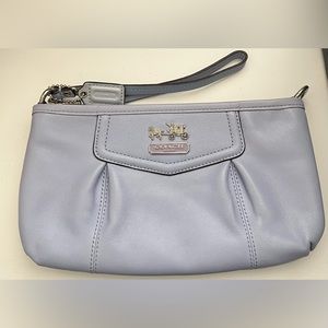 Coach Capacity Wristlet Cornflower Blue